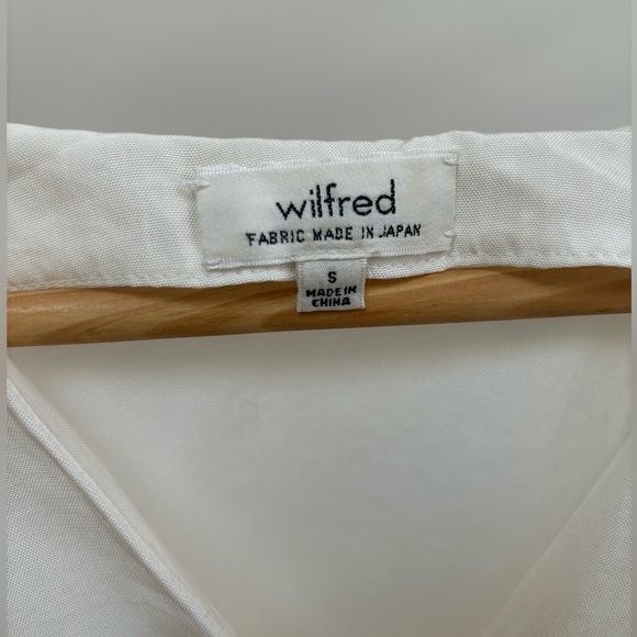 Aritzia Wilfred Blouse - Picture 3 of 4